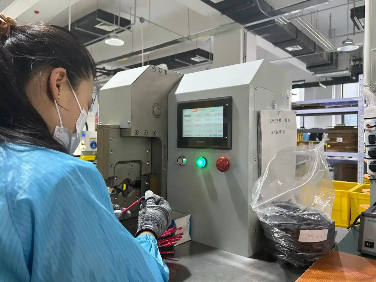 Полуавтоматический станок